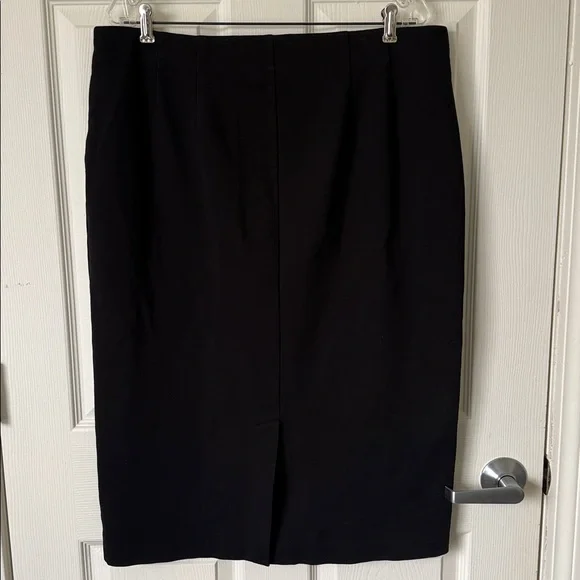 Eileen Fisher Elegant Black Pencil Skirt - Picture 5 of 8